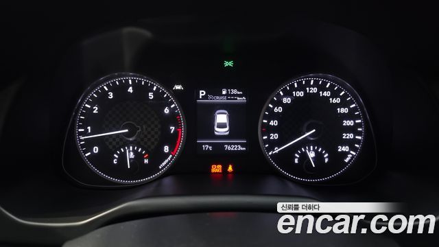 Hyundai AVANTE 2020 — photo 11