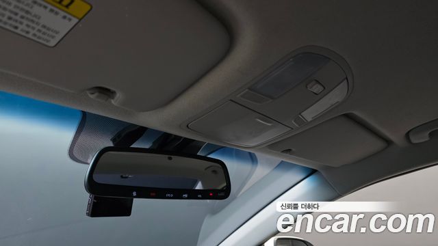 Hyundai AVANTE 2020 — photo 23