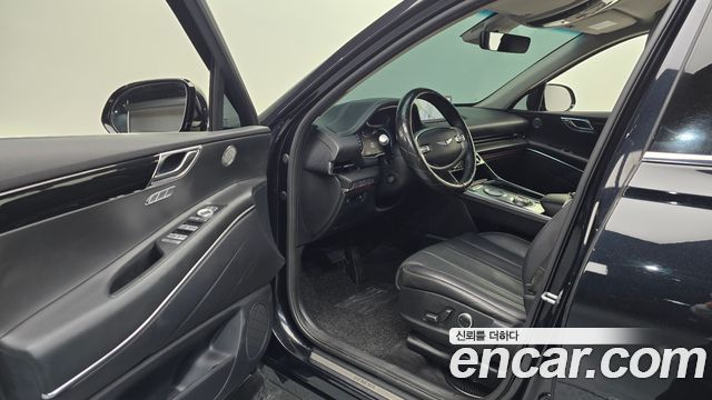 Genesis GV80 2020 — photo 13