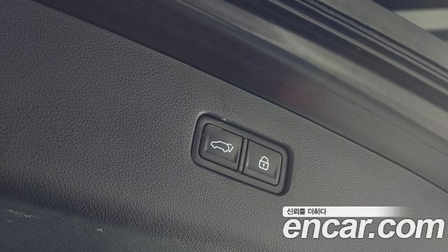 Genesis GV80 2020 — photo 30