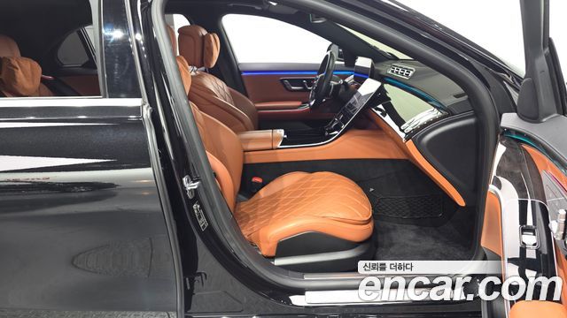 Mercedes-Benz S-Class 2021 — photo 10