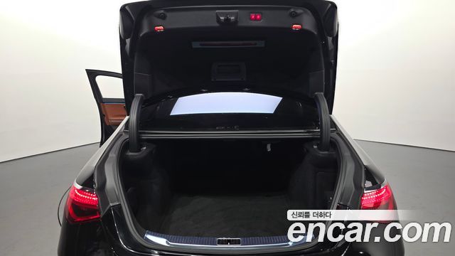 Mercedes-Benz S-Class 2021 — photo 20