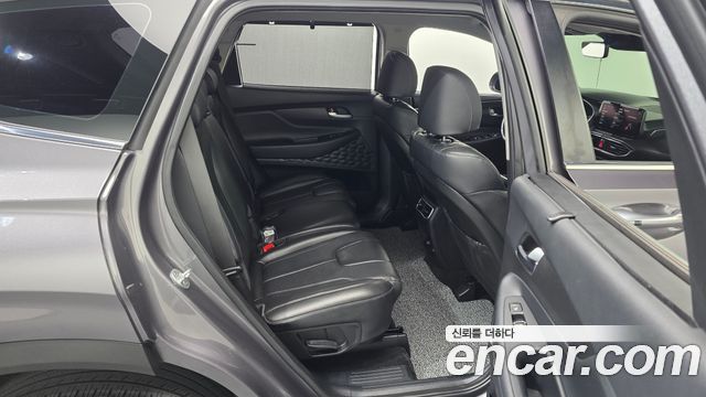 Hyundai Santafe 2021 — photo 18