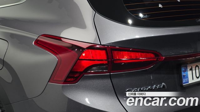 Hyundai Santafe 2021 — photo 9