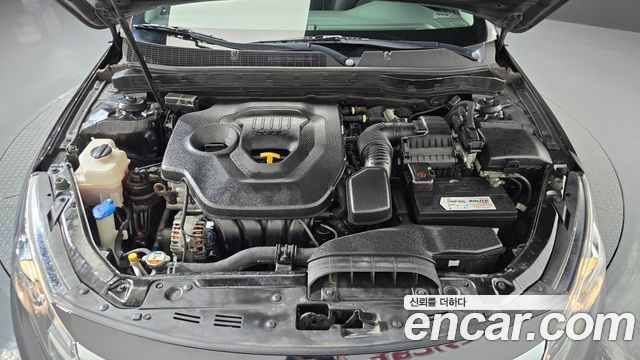 Kia K5 2013 — photo 6