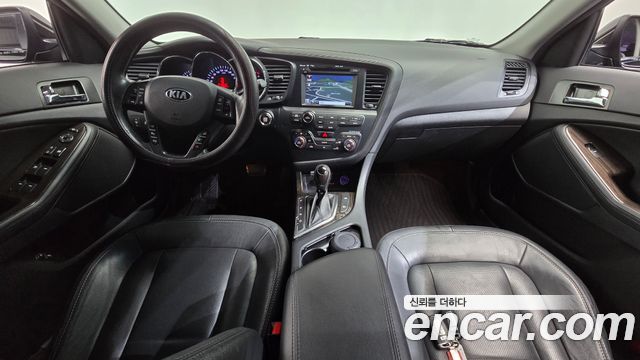Kia K5 2013 — photo 10