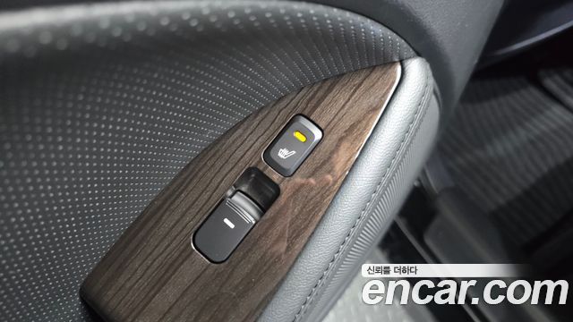 Kia K5 2013 — photo 28