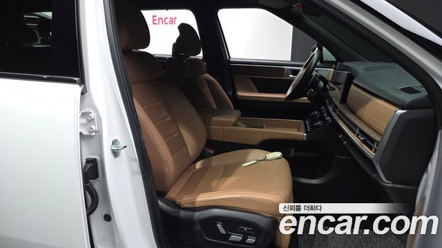 Hyundai Santafe 2024 — photo 18
