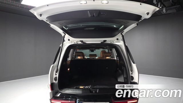 Hyundai Santafe 2024 — photo 26