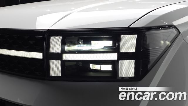 Hyundai Santafe 2024 — photo 8