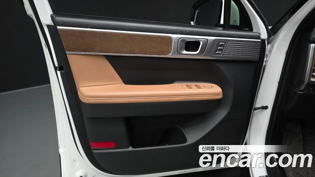 Hyundai Santafe 2024 — photo 14