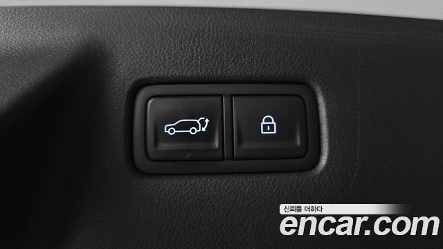 Hyundai Santafe 2024 — photo 27