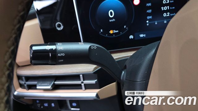 Hyundai Santafe 2024 — photo 29