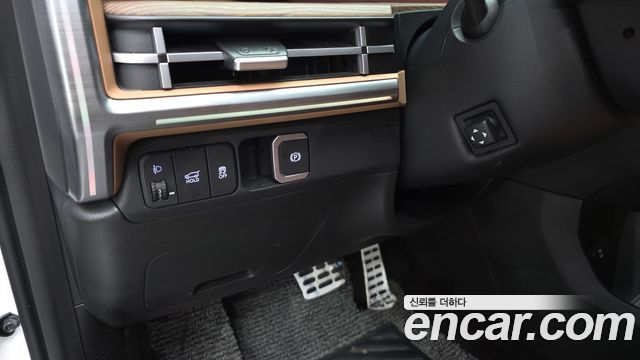 Hyundai Santafe 2024 — photo 33