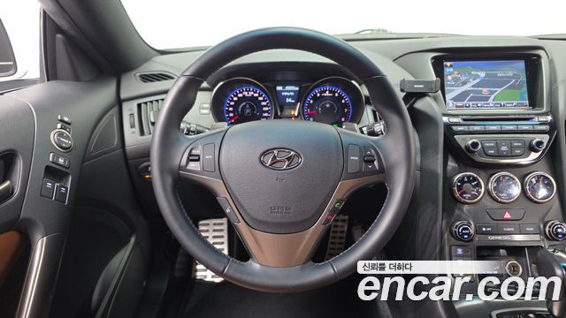 Hyundai Genesis 2014 — photo 18