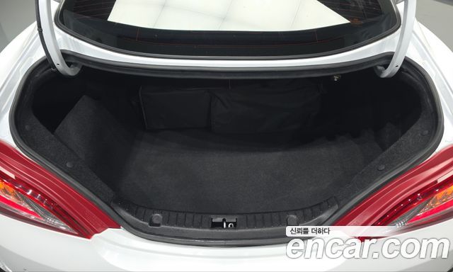 Hyundai Genesis 2014 — photo 23