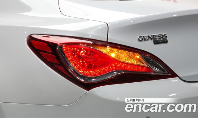 Hyundai Genesis 2014 — photo 9