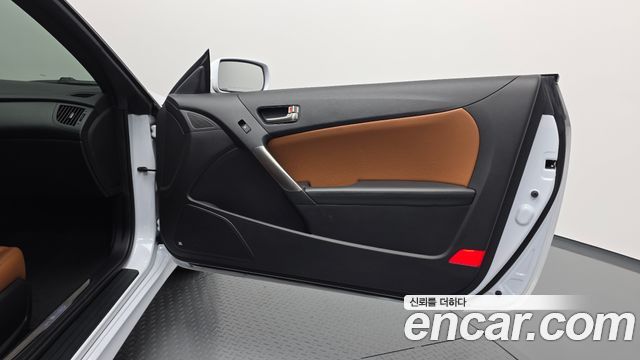 Hyundai Genesis 2014 — photo 15