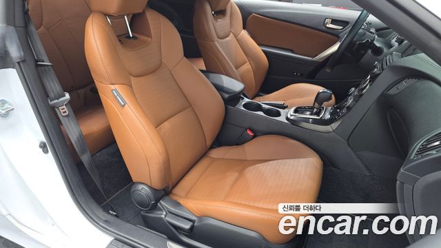 Hyundai Genesis 2014 — photo 16