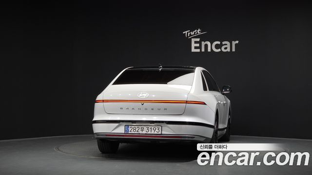 Hyundai Grandeur 2023 — photo 4