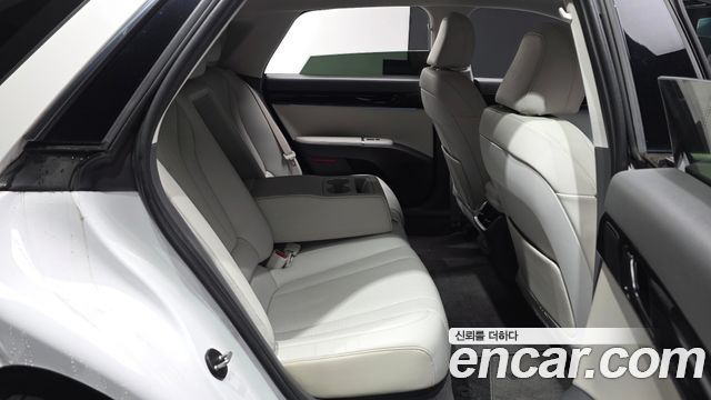 Hyundai Grandeur 2023 — photo 12
