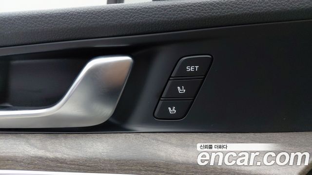 Kia K5 2022 — photo 11
