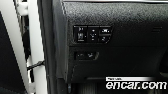 Kia K5 2022 — photo 19