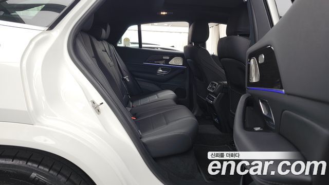 Mercedes-Benz GLE-Class 2026 — photo 18