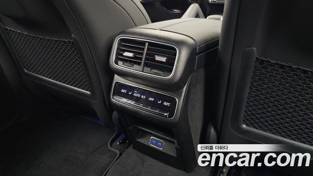 Mercedes-Benz GLE-Class 2026 — photo 32