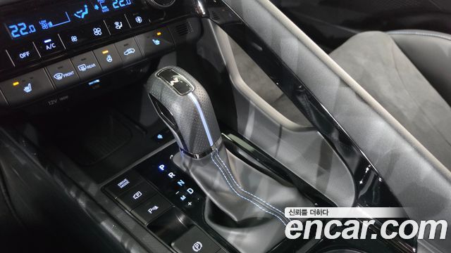 Hyundai AVANTE 2024 — photo 12