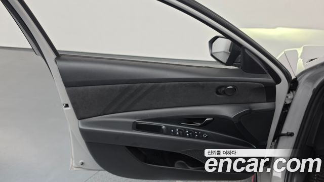 Hyundai AVANTE 2024 — photo 14