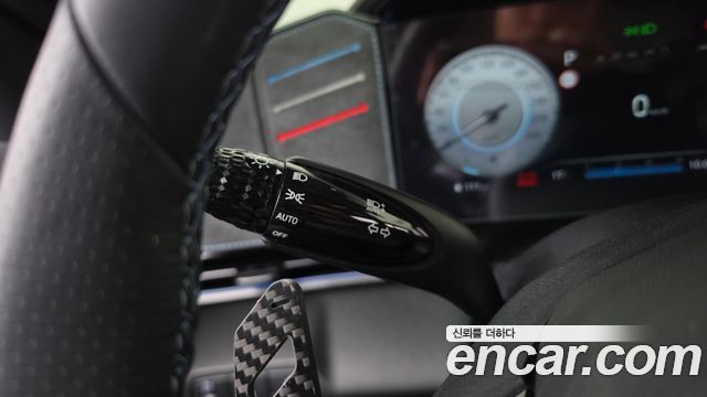 Hyundai AVANTE 2024 — photo 29