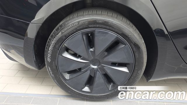 Tesla Model 3 2025 — photo 5