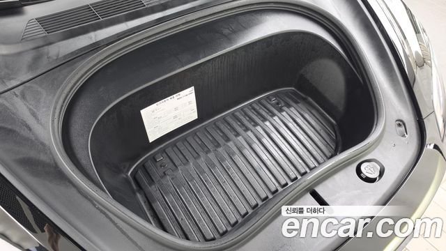 Tesla Model 3 2025 — photo 6