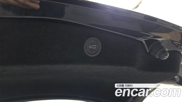 Tesla Model 3 2025 — photo 22