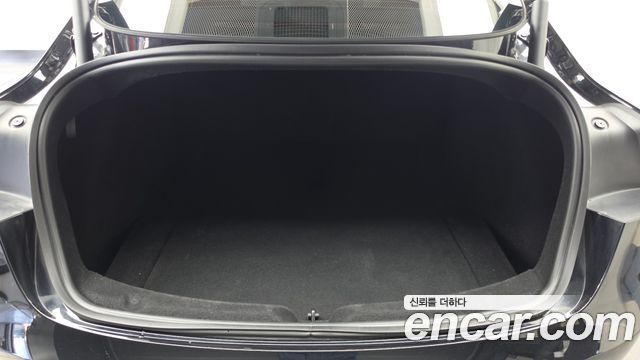 Tesla Model 3 2025 — photo 26