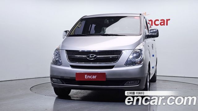 Hyundai Starex 2010 — photo 3