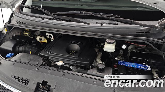 Hyundai Starex 2010 — photo 6