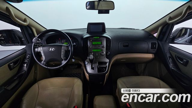 Hyundai Starex 2010 — photo 7