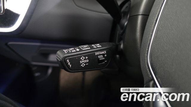 Audi A6 2023 — photo 30