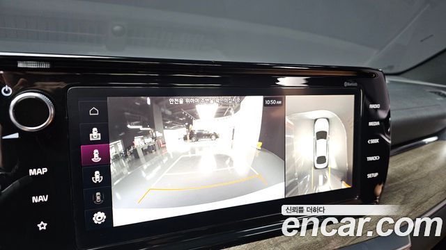 Kia K5 2023 — photo 21