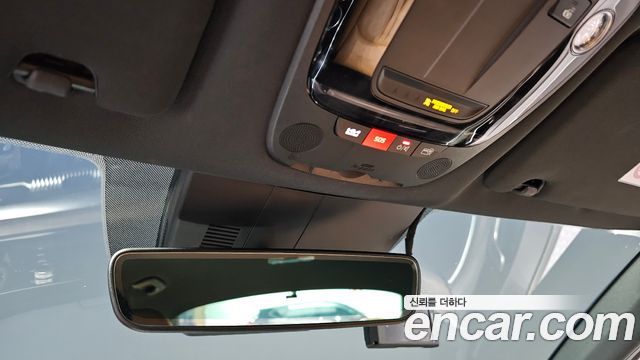 Kia K5 2023 — photo 25