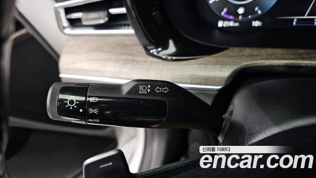 Kia K5 2023 — photo 30