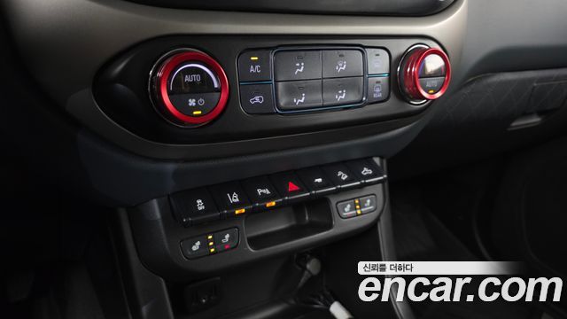 Chevrolet Korea Colorado 2022 — photo 25