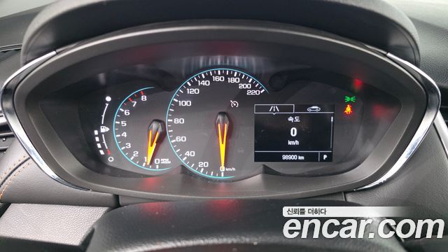 Chevrolet Korea Trax 2021 — photo 8