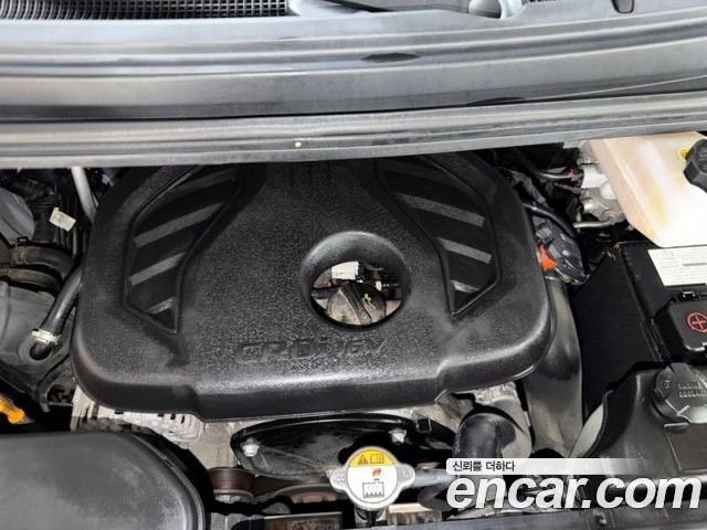 Hyundai Starex 2018 — photo 18
