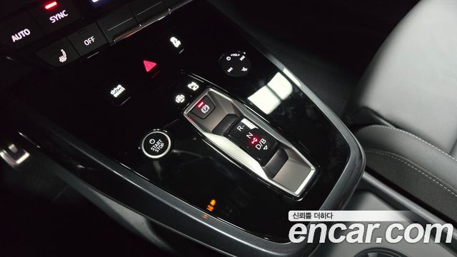 Audi Q4 e-tron 2026 — photo 12