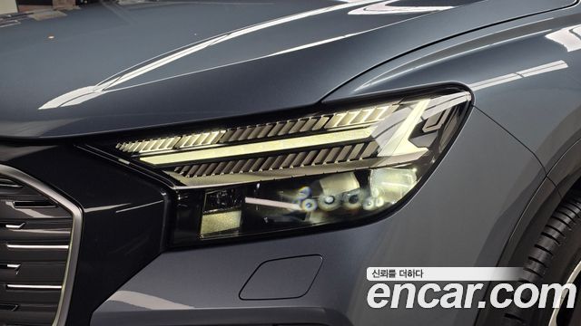 Audi Q4 e-tron 2026 — photo 8