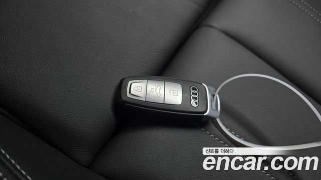 Audi Q4 e-tron 2026 — photo 27