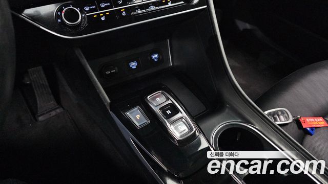 Hyundai Sonata 2020 — photo 12